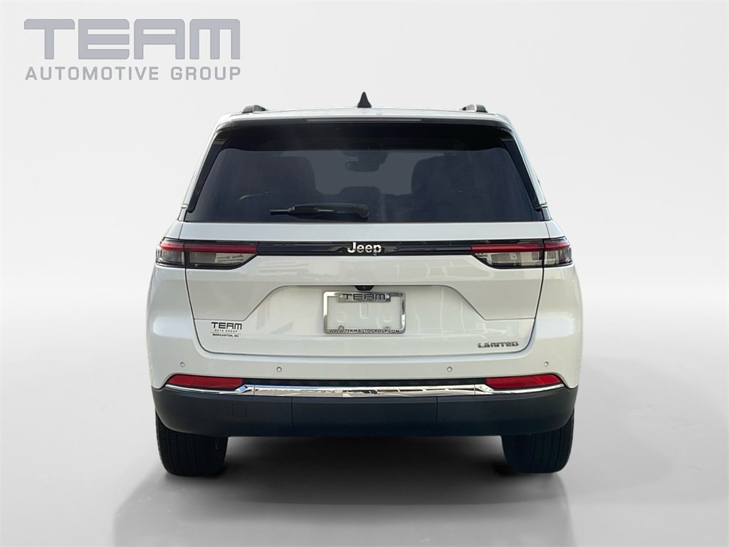 Used 2022 Jeep Grand Cherokee Limited image 6