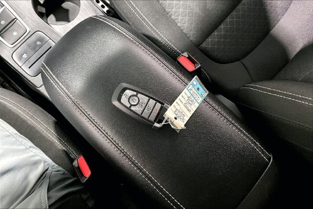 Used 2024 Ford Escape Active AWD/4WD image 42