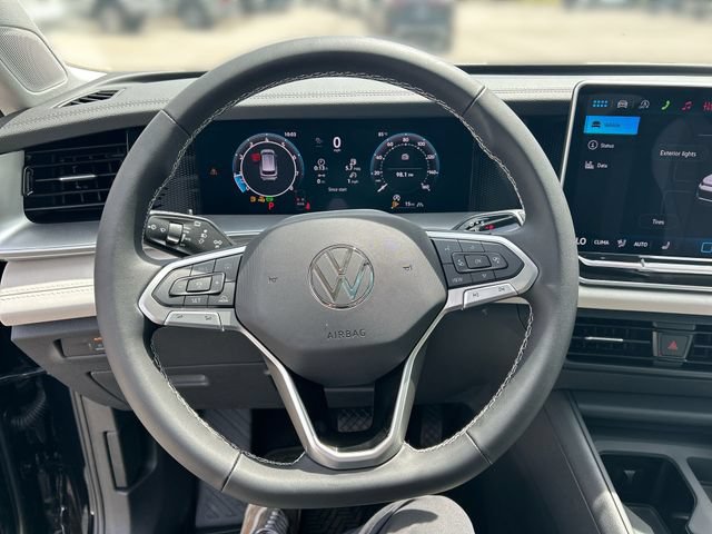 New 2026 Volkswagen Tiguan SE AWD/4WD image 15