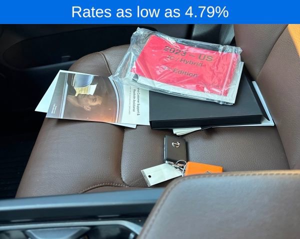 Certified 2023 Volvo XC60 B5 Plus w/ Climate Package image 7