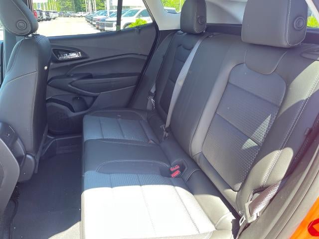 New 2026 Chevrolet Trax LT w/ Driver Confidence Package FWD image 17