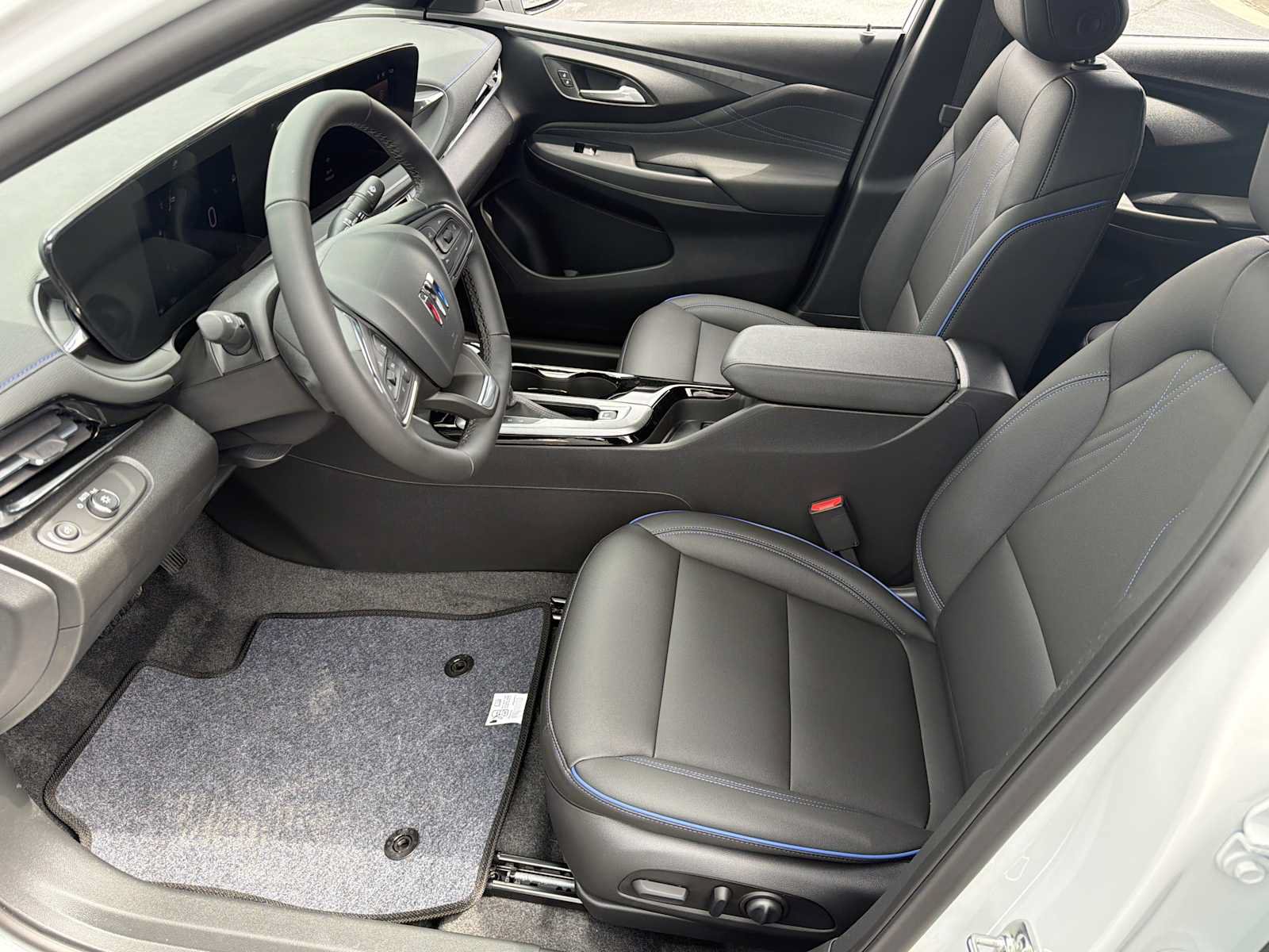 New 2026 Buick Envista Sport Touring w/ Convenience I Package FWD image 18