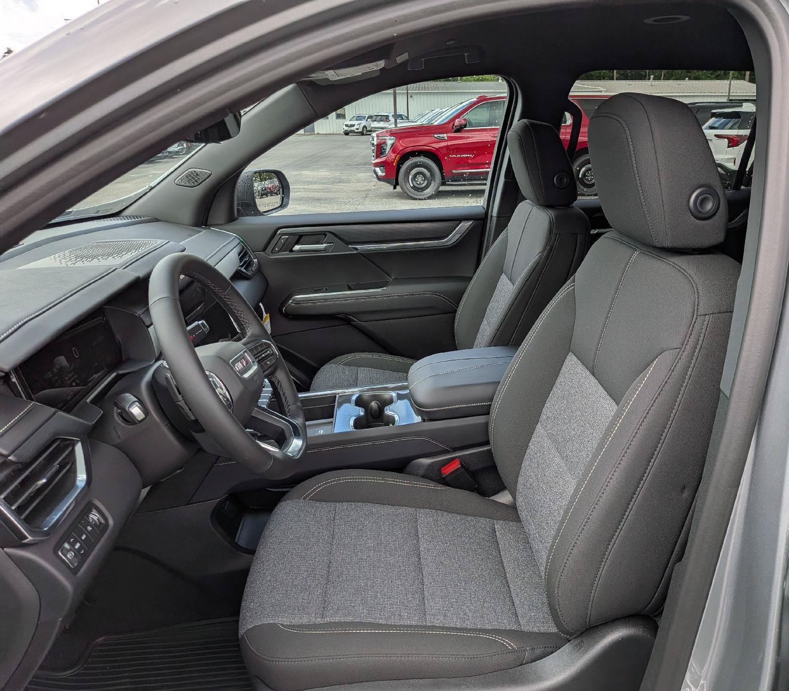 New 2026 GMC Acadia Elevation w/ LPO, All-Weather Package AWD/4WD image 11