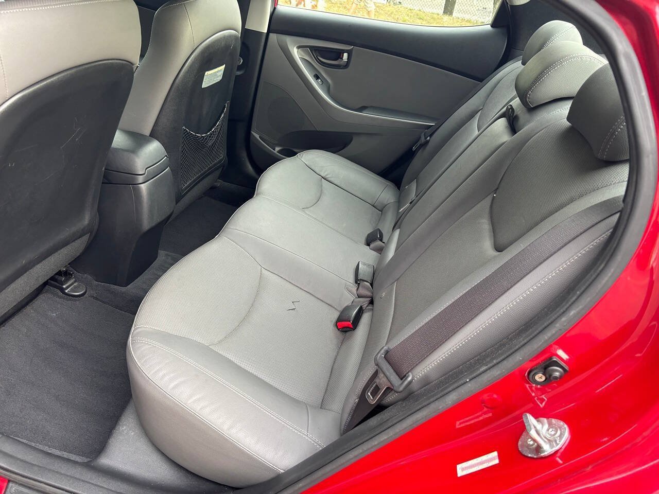 Used 2014 Hyundai Elantra Sport FWD image 16