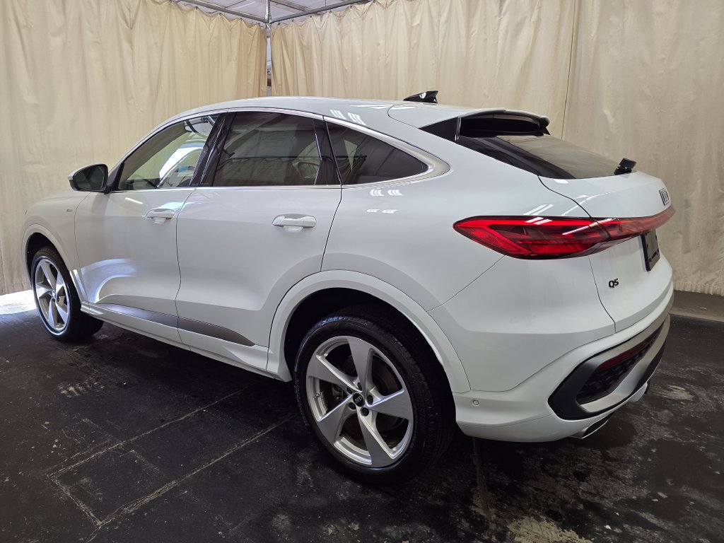 Used 2025 Audi Q5 Premium Plus AWD/4WD image 11
