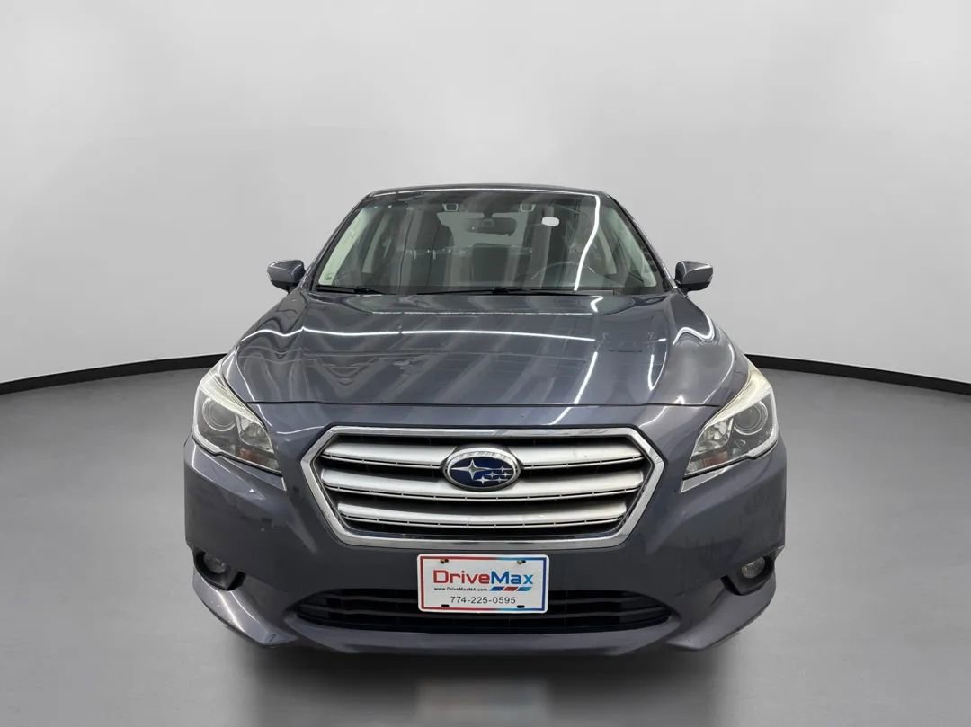 Used 2017 Subaru Legacy 2.5i Limited AWD/4WD image 2