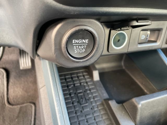 Used 2025 Ford Maverick Lariat w/ 4K Tow Package image 35