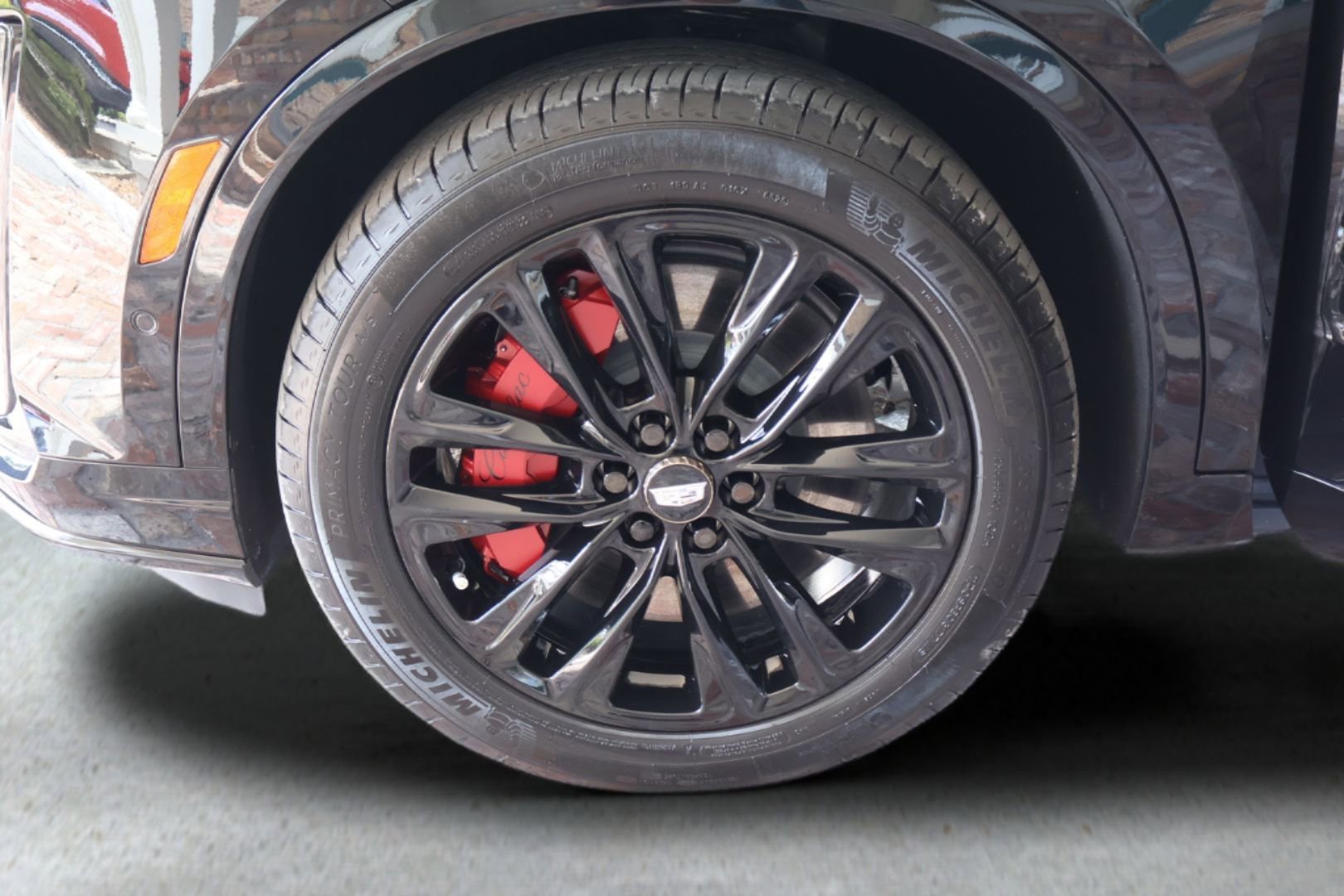 Used 2025 Cadillac XT6 Sport w/ Platinum Package AWD/4WD image 9