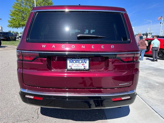Used 2024 Jeep Wagoneer Series II w/ Convenience Group I image 6
