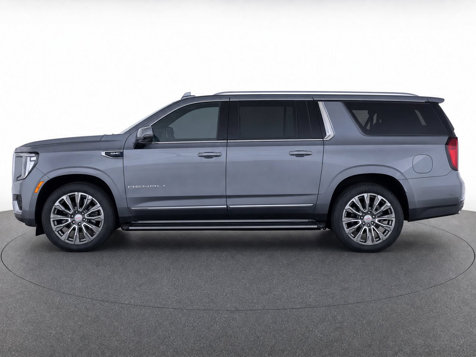 Used 2021 GMC Yukon XL Denali w/ Denali Premium Package RWD image 6