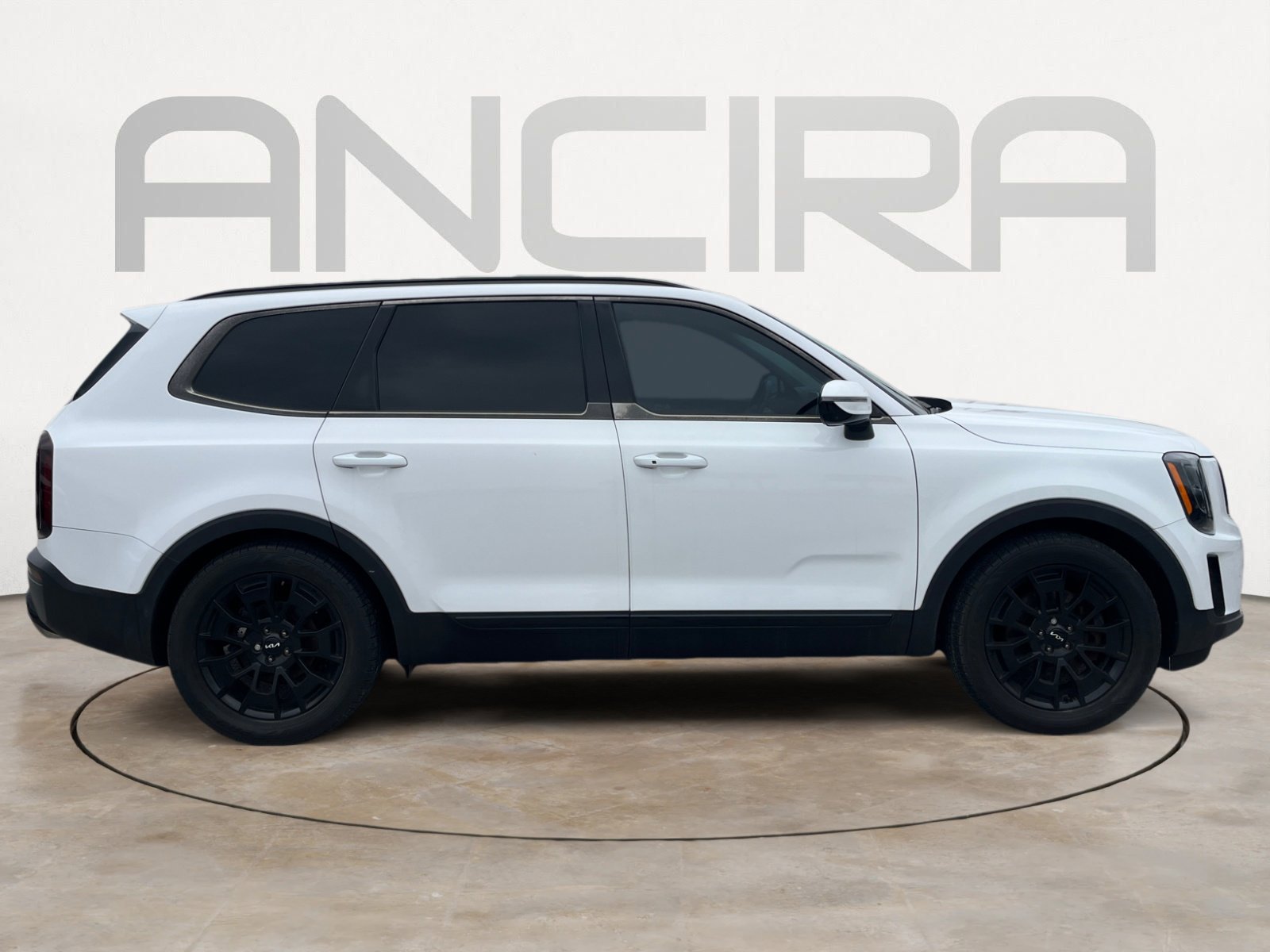 Used 2022 Kia Telluride SX w/ Nightfall Edition Package AWD/4WD image 10
