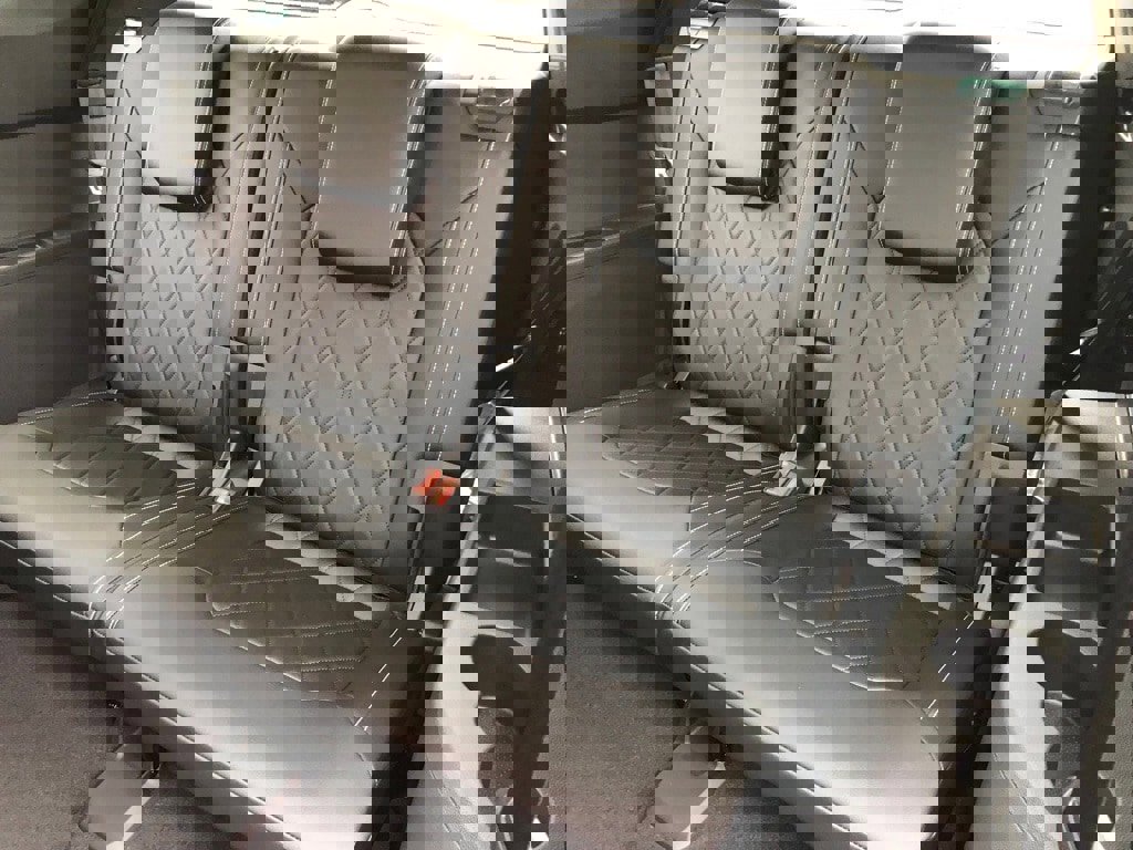 New 2025 Volkswagen Atlas SEL Premium R-Line image 33