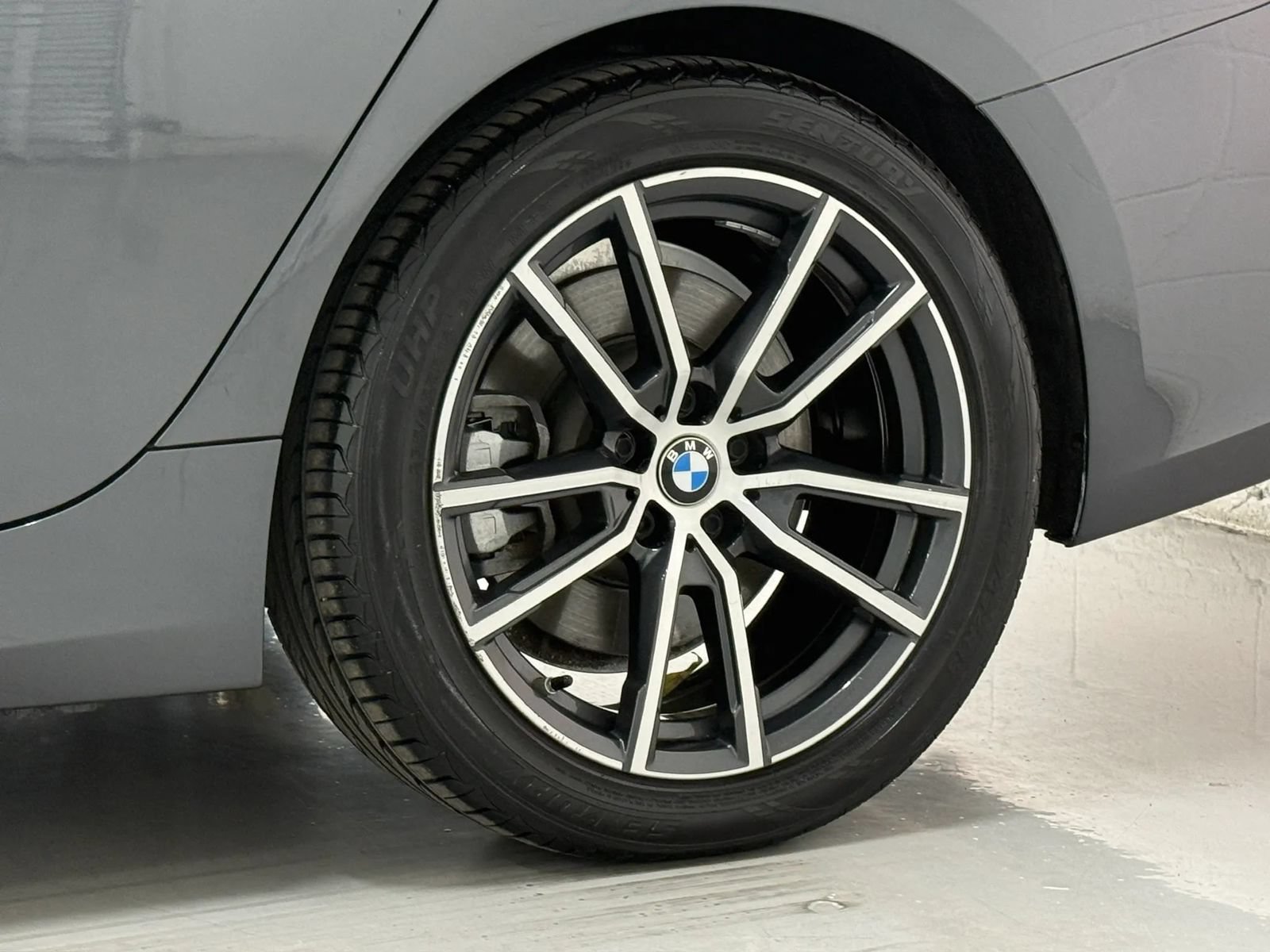 Used 2020 BMW 330i Sedan w/ Convenience Package RWD image 39