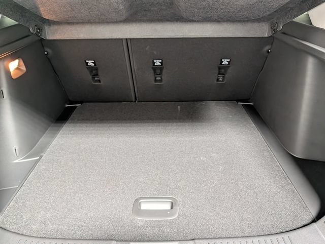 New 2026 Chevrolet Trax LT w/ Driver Confidence Package FWD image 13