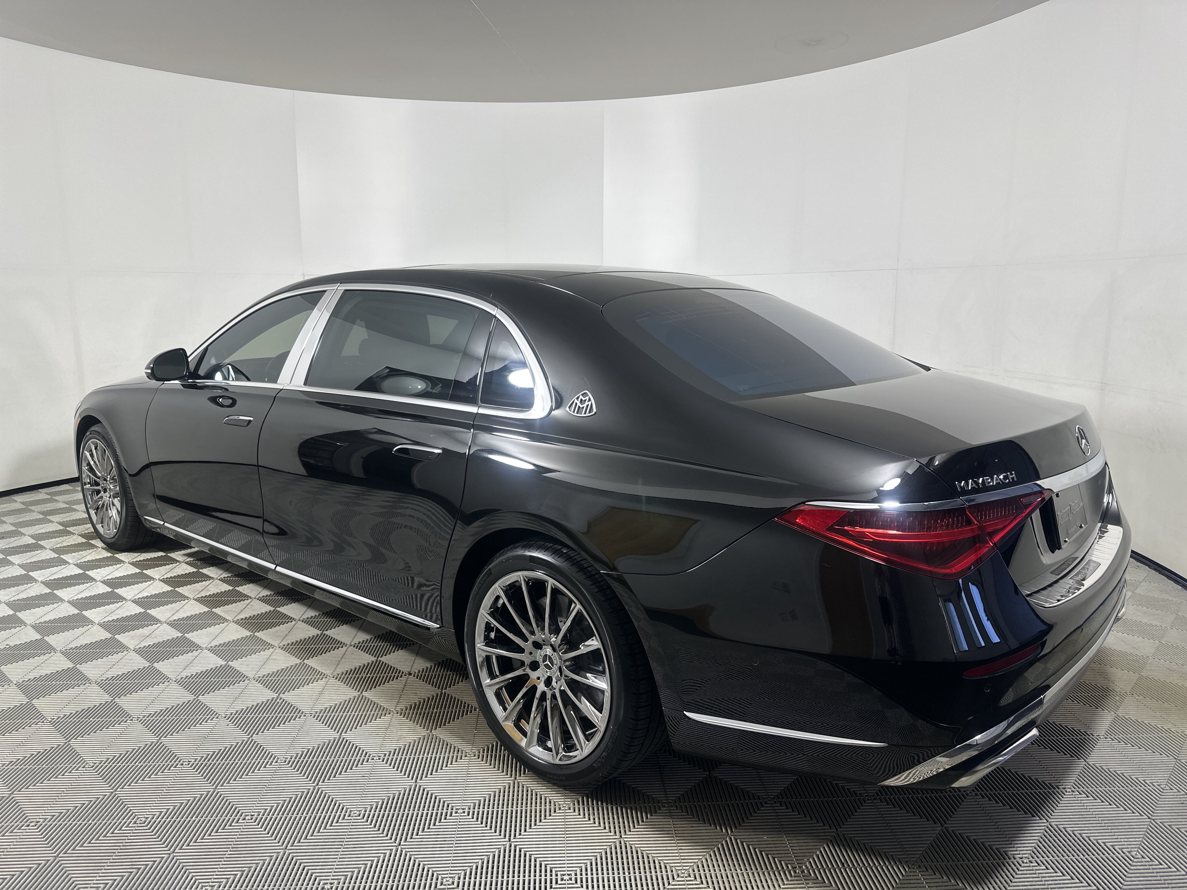 Used 2022 Mercedes-Benz Maybach S 580 4MATIC image 5