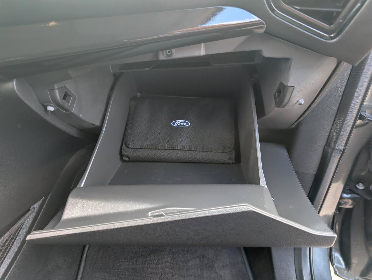 Used 2019 Ford Escape Titanium AWD/4WD image 58