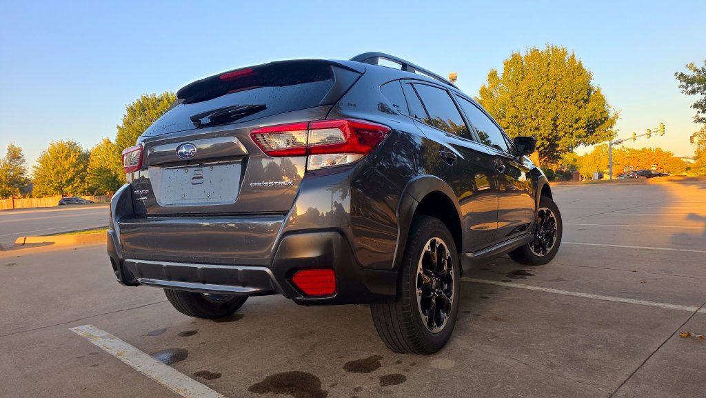 Used 2023 Subaru Crosstrek 2.0i Premium AWD/4WD image 14