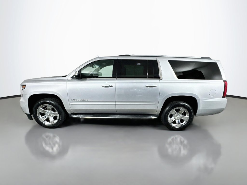 Used 2019 Chevrolet Suburban Premier w/ Max Trailering Package AWD/4WD image 5