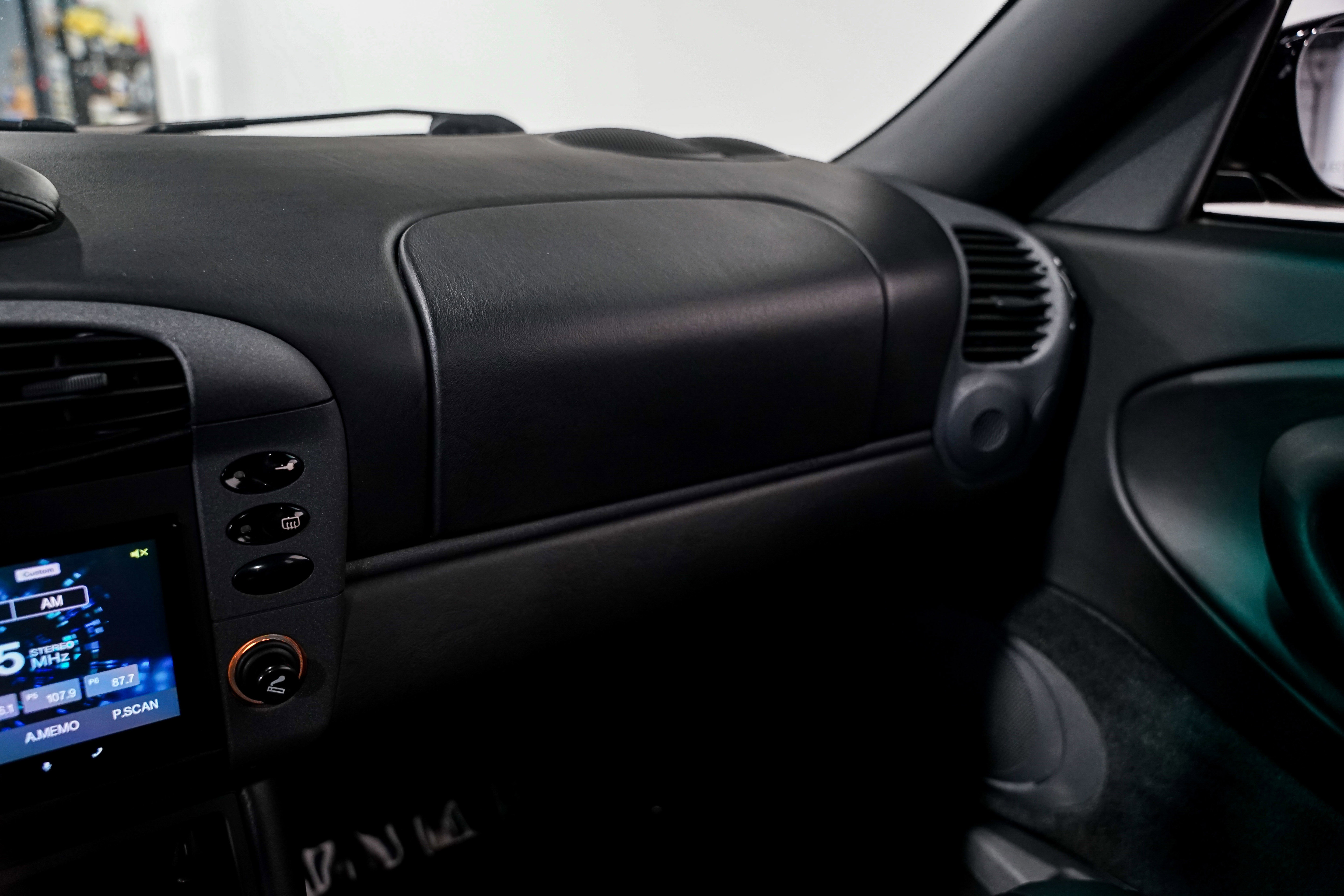 Used 1999 Porsche 911 Carrera image 16