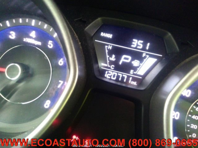 Used 2016 Hyundai Elantra SE w/ Option Group 02 FWD image 8