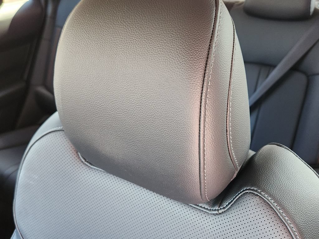 Used 2026 MAZDA CX-50 AWD 2.5 Hybrid w/ Premium Pkg image 6