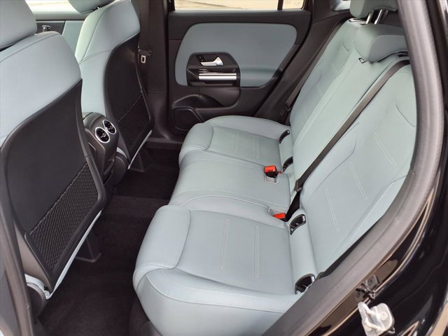 New 2026 Mercedes-Benz GLA 250 image 17