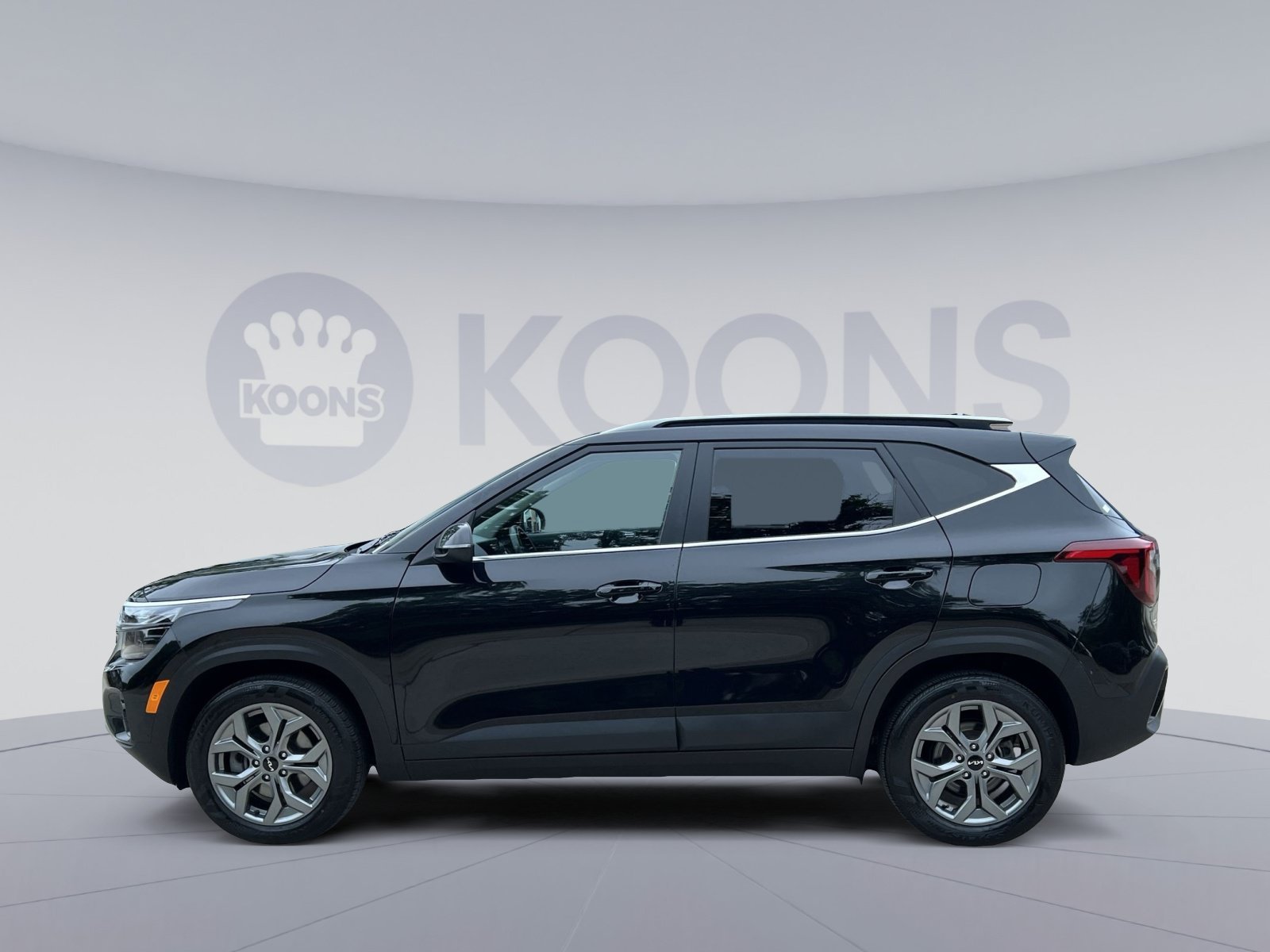 Used 2024 Kia Seltos S AWD/4WD image 13