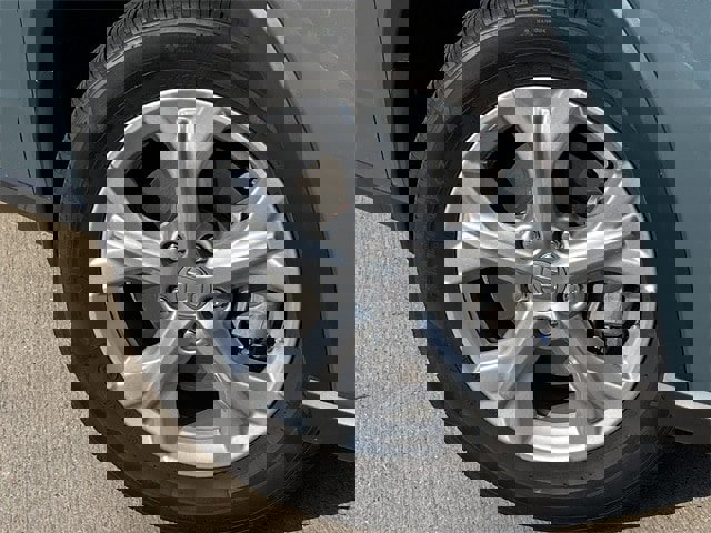 Certified 2025 Honda HR-V LX image 8