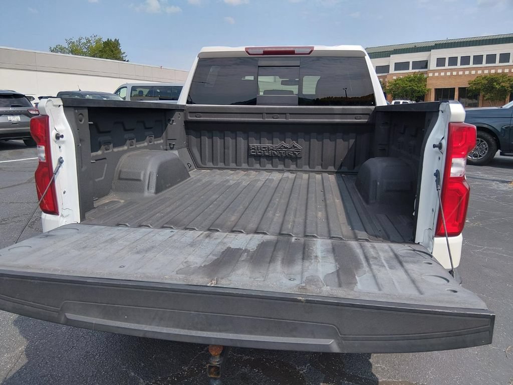 Used 2021 Chevrolet Silverado 1500 High Country w/ Z71 Off-Road Package AWD/4WD image 17