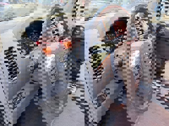 Used 2016 Nissan Frontier SV image 13