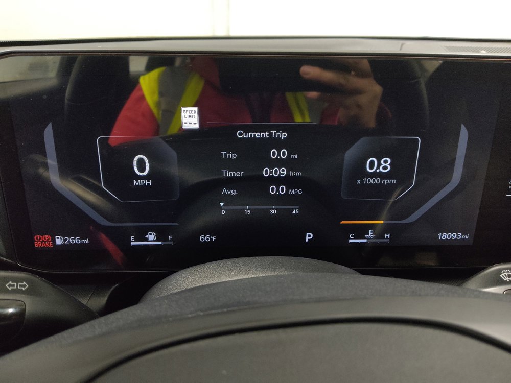 Used 2025 Kia K4 EX FWD image 23