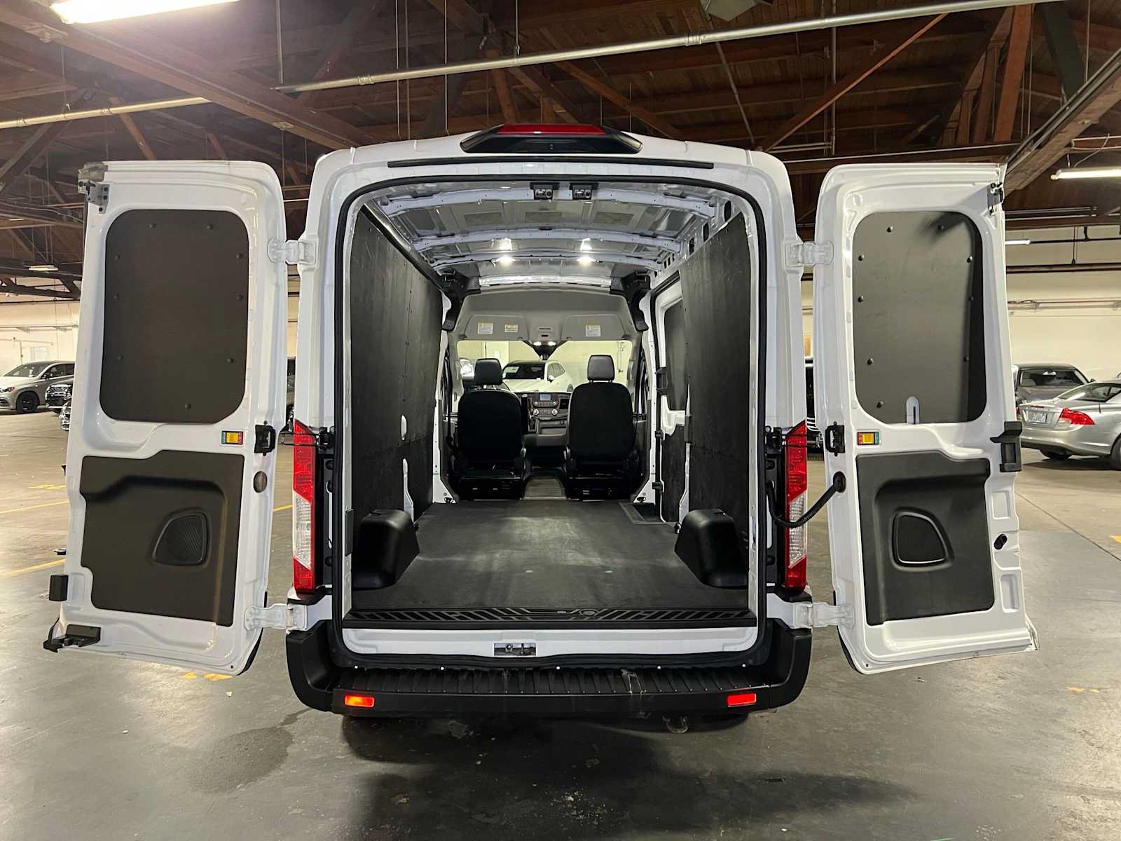 Used 2023 Ford Transit 250 Medium Roof AWD w/ Load Area Protection Package image 15