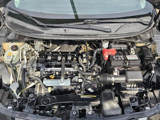 Used 2021 Nissan Versa SR w/ Convenience Package FWD image 24