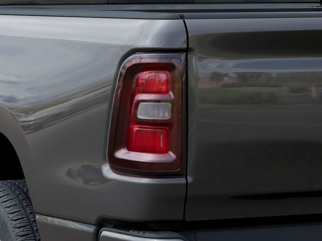 New 2026 RAM 1500 Express AWD/4WD image 9