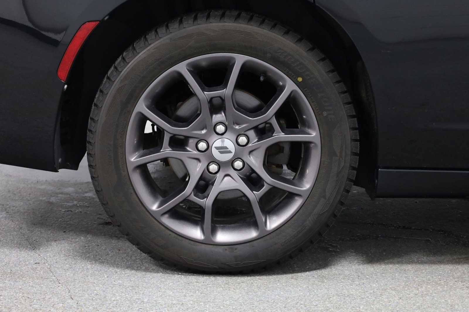 Used 2018 Dodge Charger GT w/ Navigation & Travel Group AWD/4WD image 33