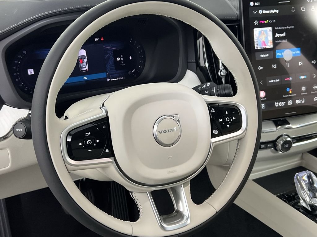 New 2026 Volvo XC60 B5 Ultra w/ Protection Package Premier image 10