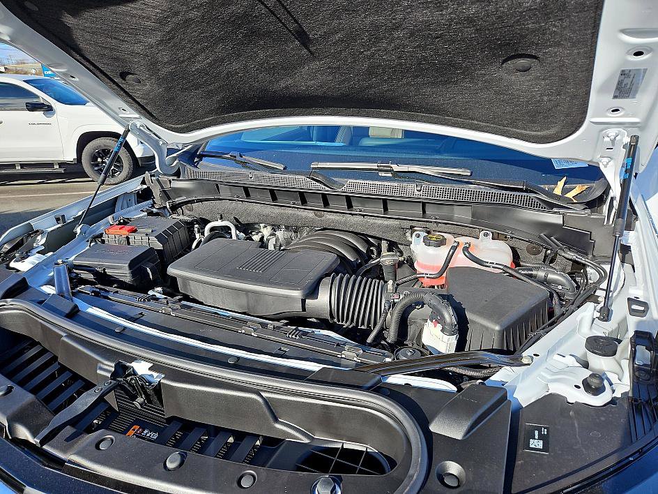 New 2026 Chevrolet Suburban High Country w/ Sun And Tow Package image 25