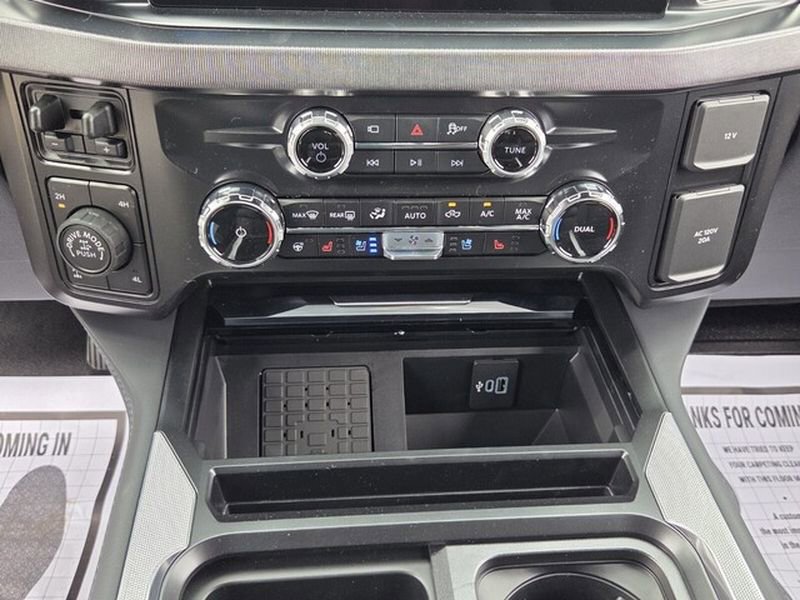New 2026 Ford F350 Platinum w/ Tremor Off-Road Package AWD/4WD image 17