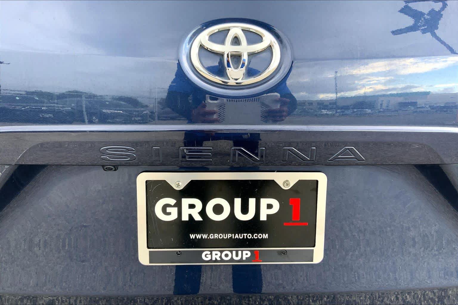 Used 2020 Toyota Sienna XLE Premium FWD image 30