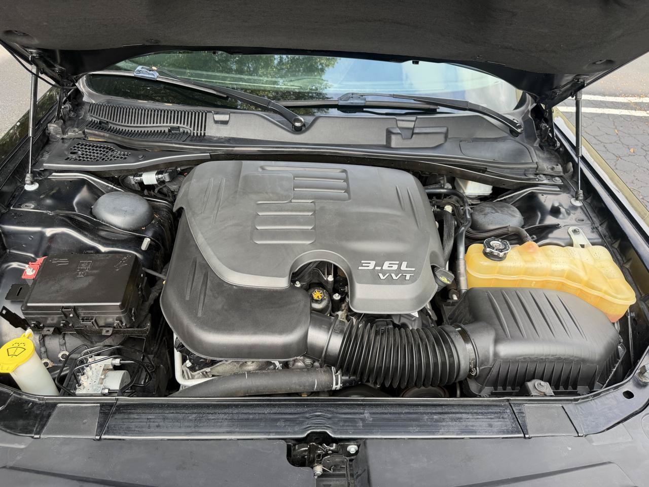 Used 2018 Dodge Challenger SXT RWD image 24