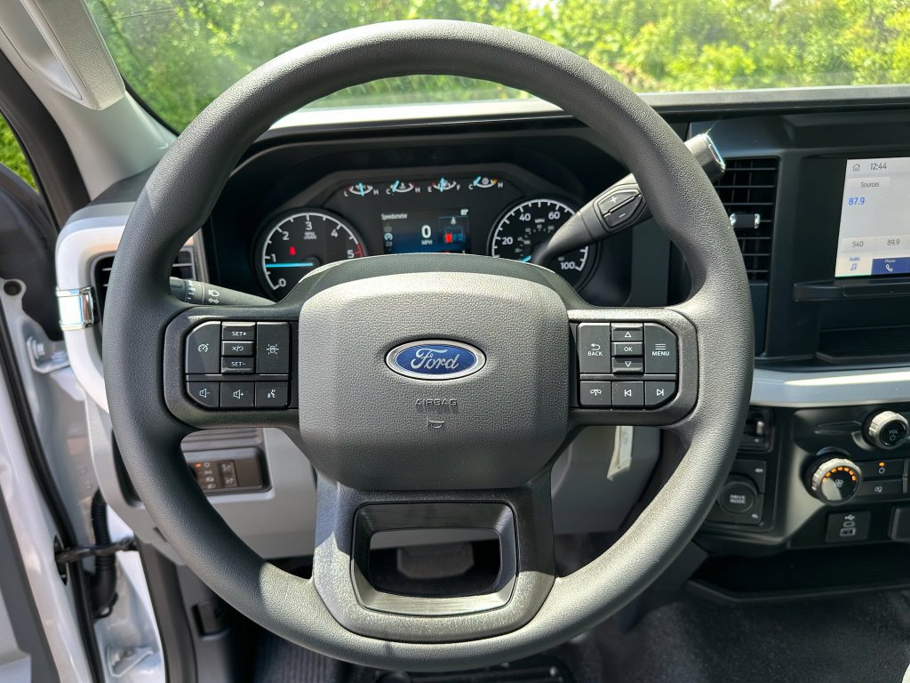 New 2026 Ford F450 XL w/ XL Chrome Package AWD/4WD image 7
