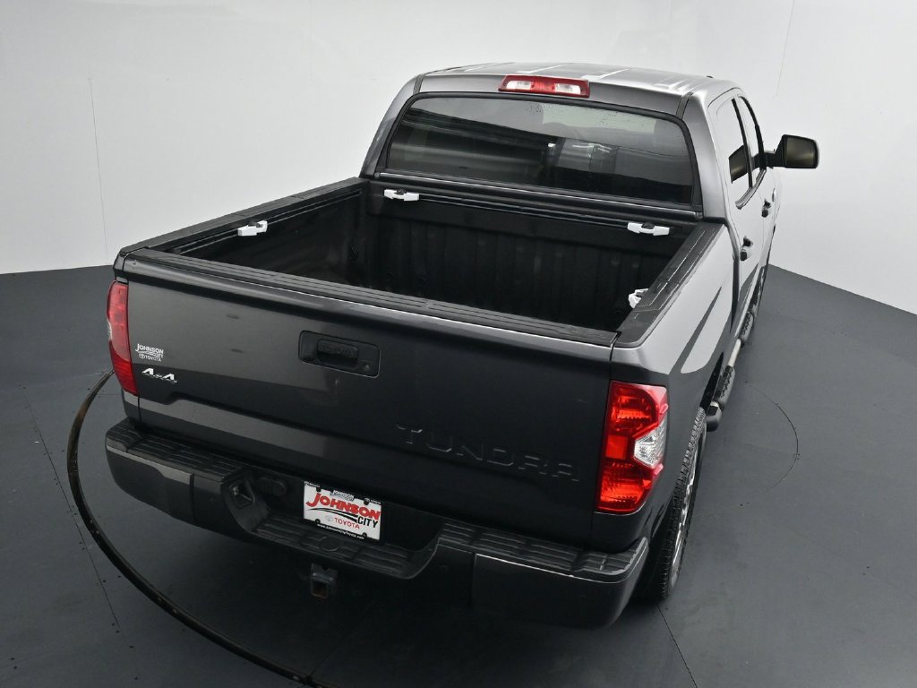 Used 2017 Toyota Tundra Platinum AWD/4WD image 28