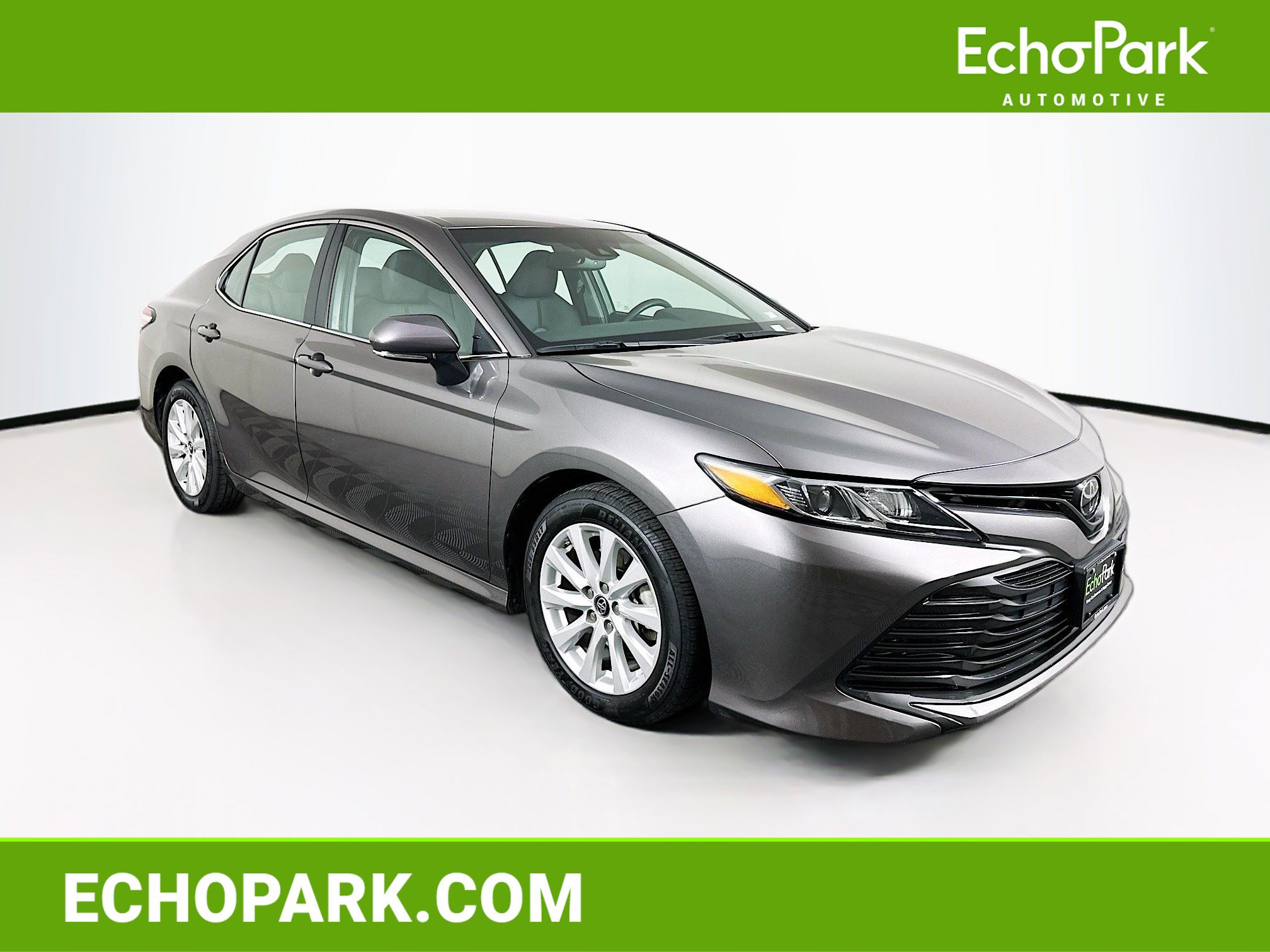 Used 2018 Toyota Camry LE w/ Convenience Package image 1