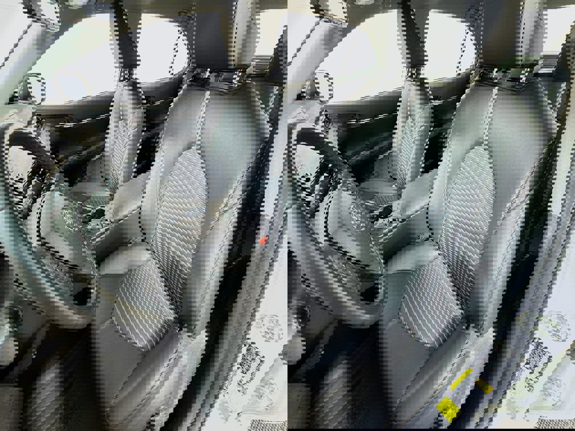 Used 2022 Toyota Camry SE image 12