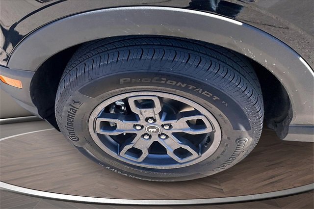 Used 2022 Ford Bronco Sport Outer Banks image 9