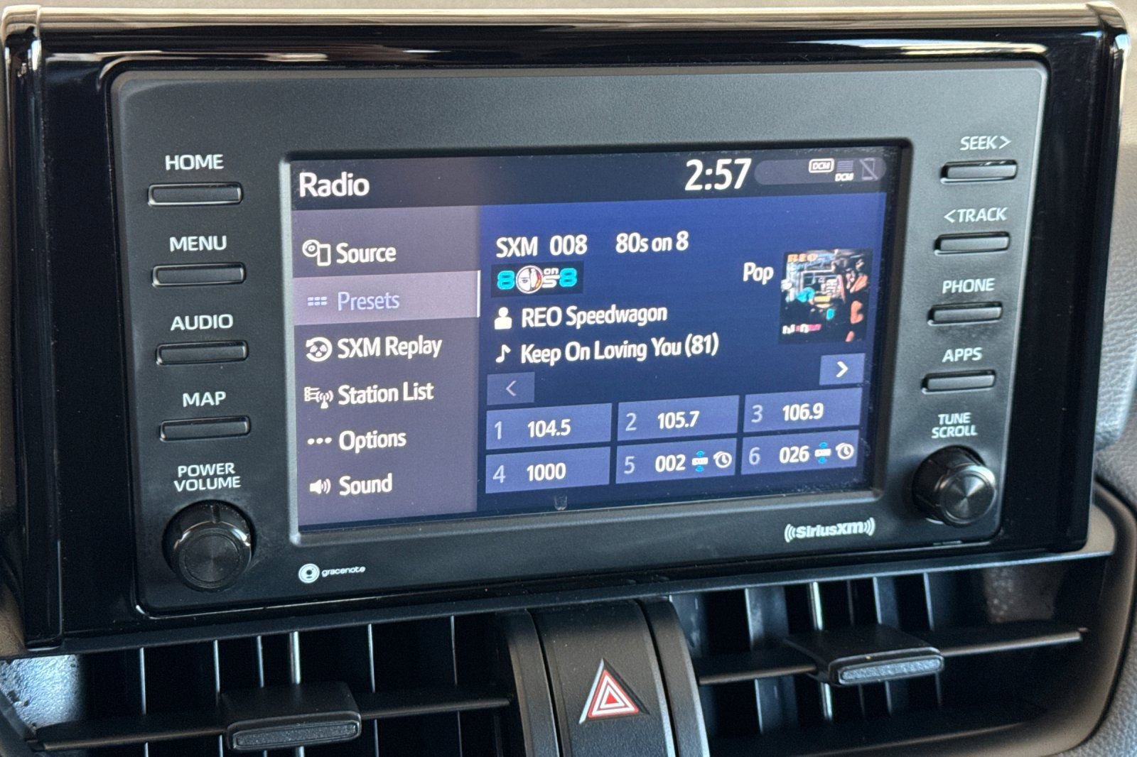 Used 2022 Toyota RAV4 LE image 18
