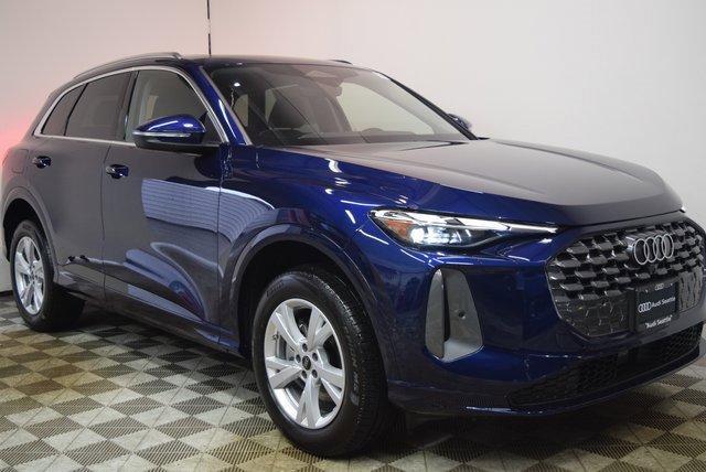 New 2025 Audi Q5 Premium