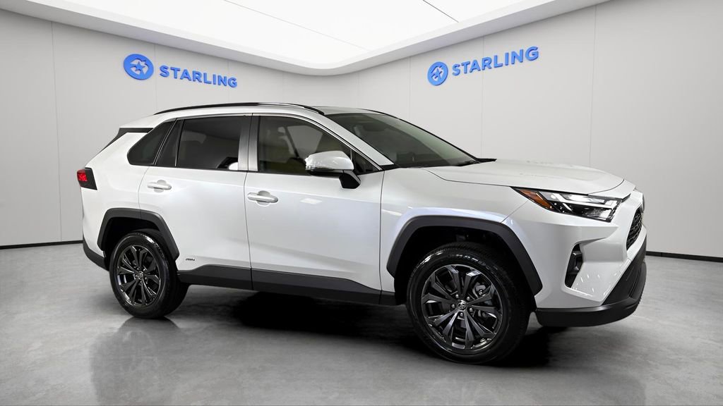 Used 2023 Toyota RAV4 XLE Premium AWD/4WD image 12
