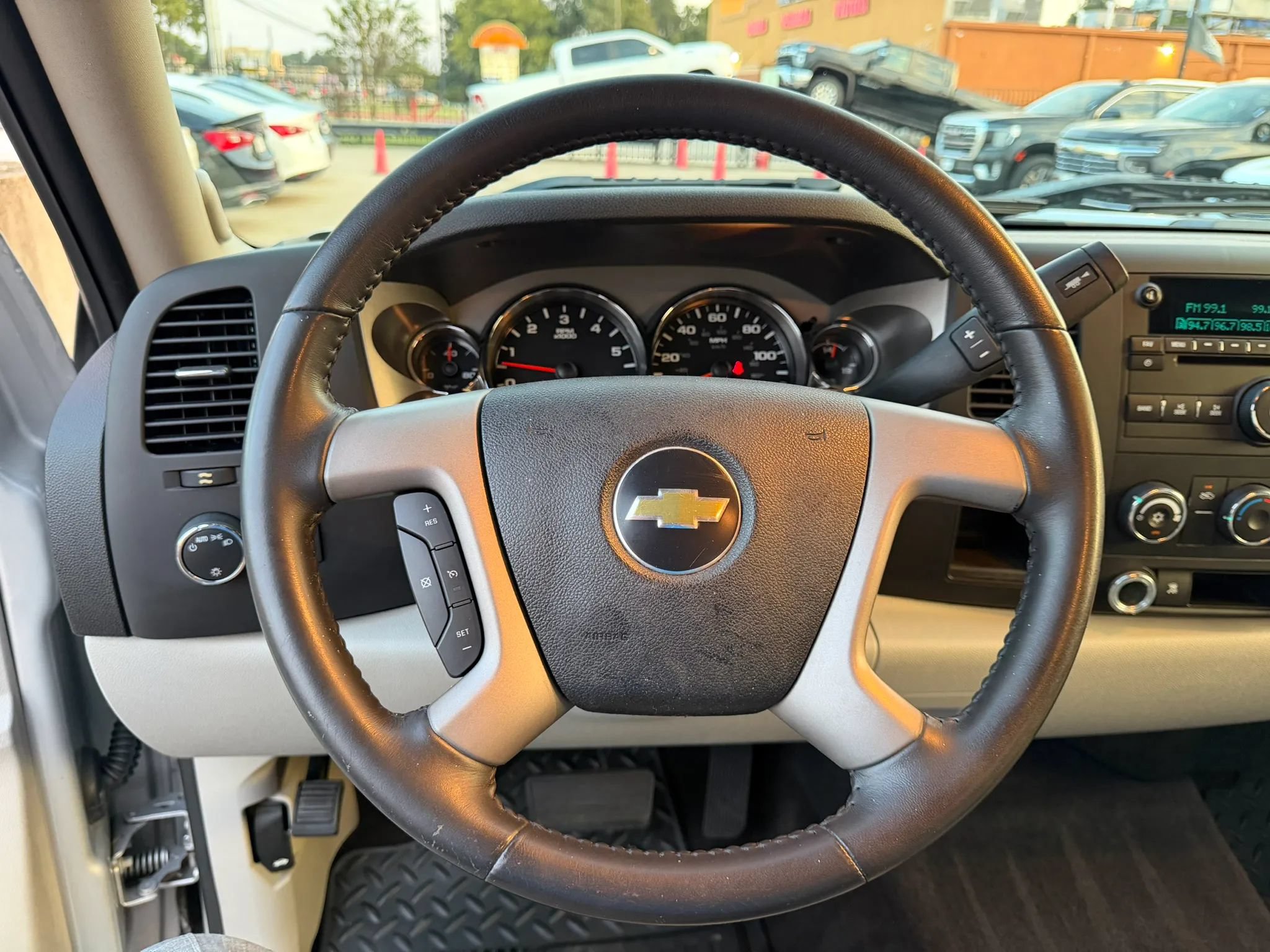 Used 2011 Chevrolet Silverado 1500 LT RWD image 33