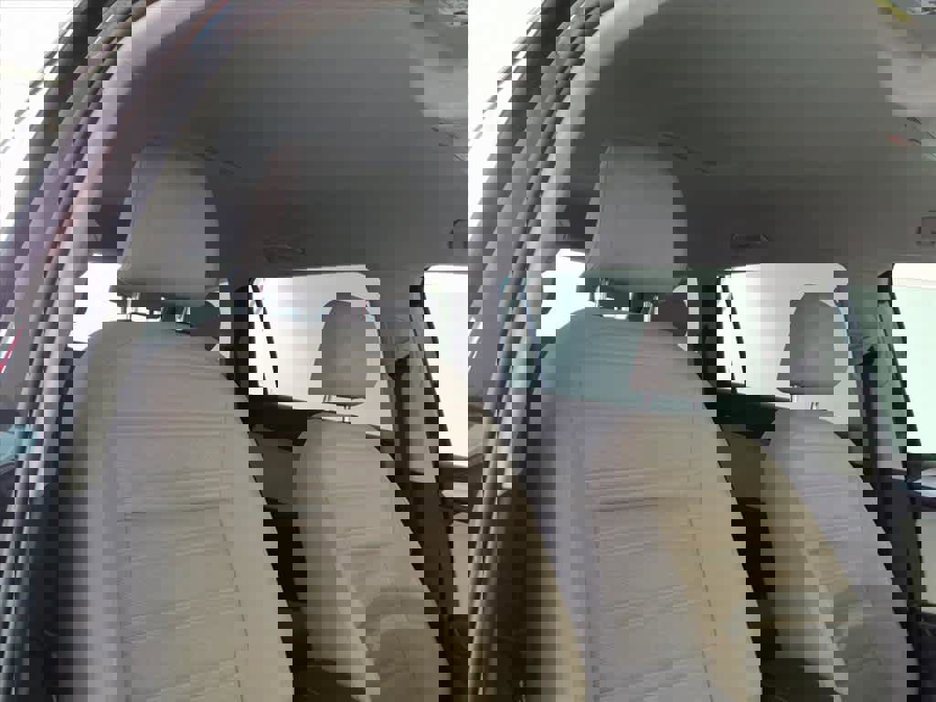 Certified 2022 Volkswagen Tiguan S image 21